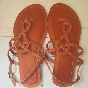 Universal Threads 8.5 W Women's Sandals Cognac